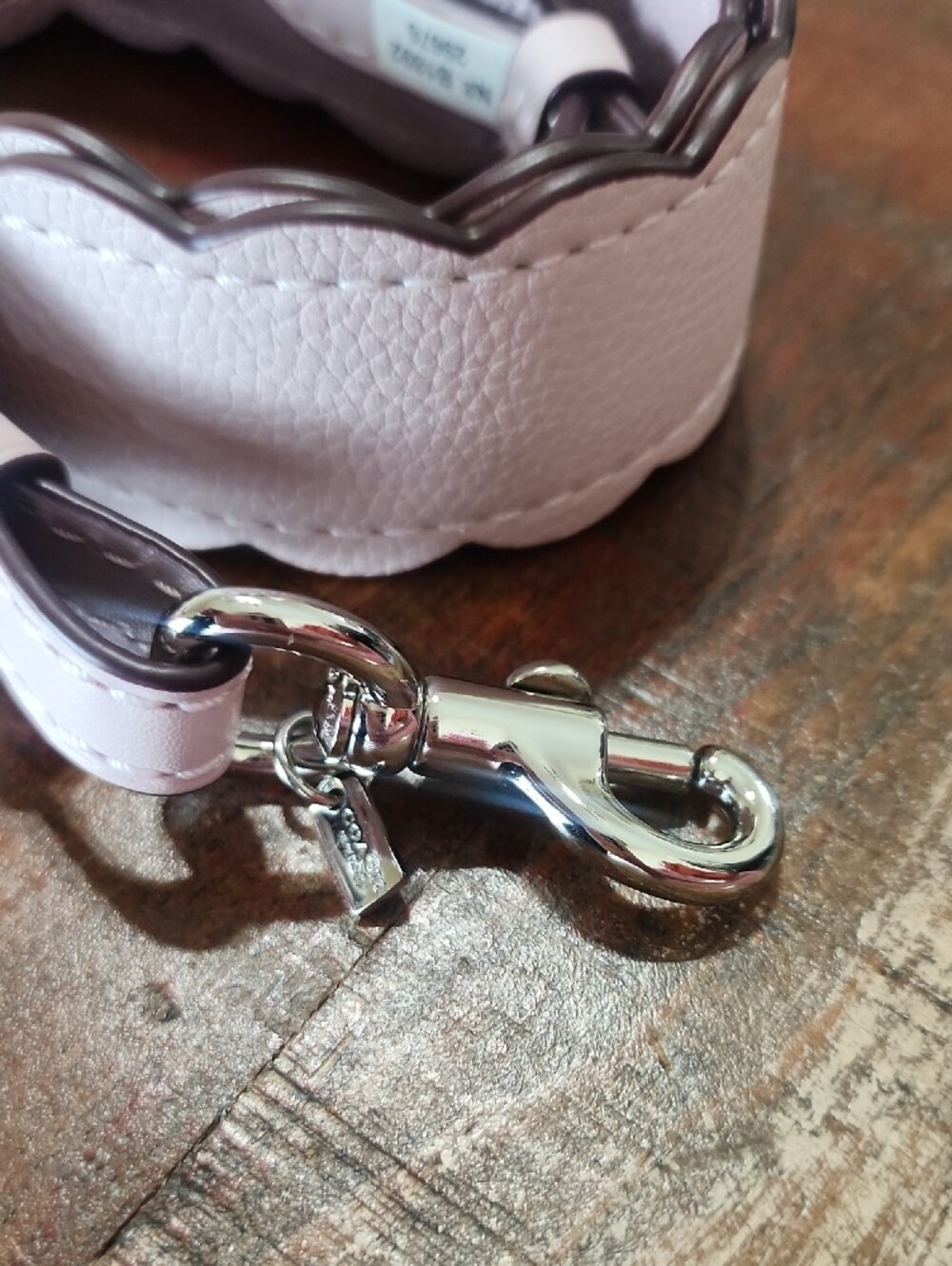Coach Pale Pink Scalloped Leather Adjustable Shoulder Purse Strap - Picture 3 of 12
